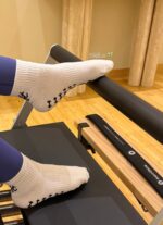 Lift & stick socks V2